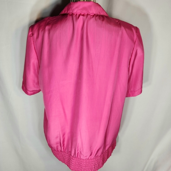 Lauren Lee Pink Barbiecore Short Sleeve V NECK Button Down Elastic Hem Top Sz 16 - Picture 6 of 9